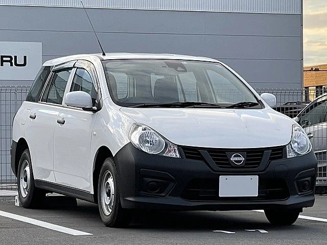 NISSAN WINGROAD