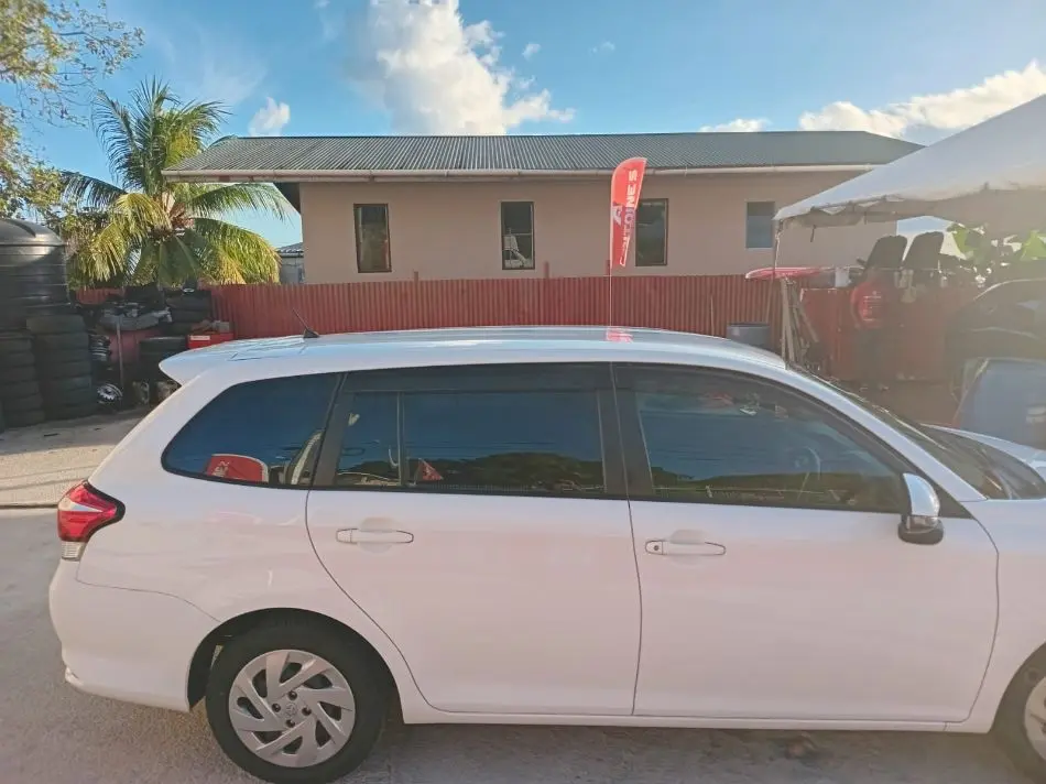 TOYOTA Fielder Hybrid
